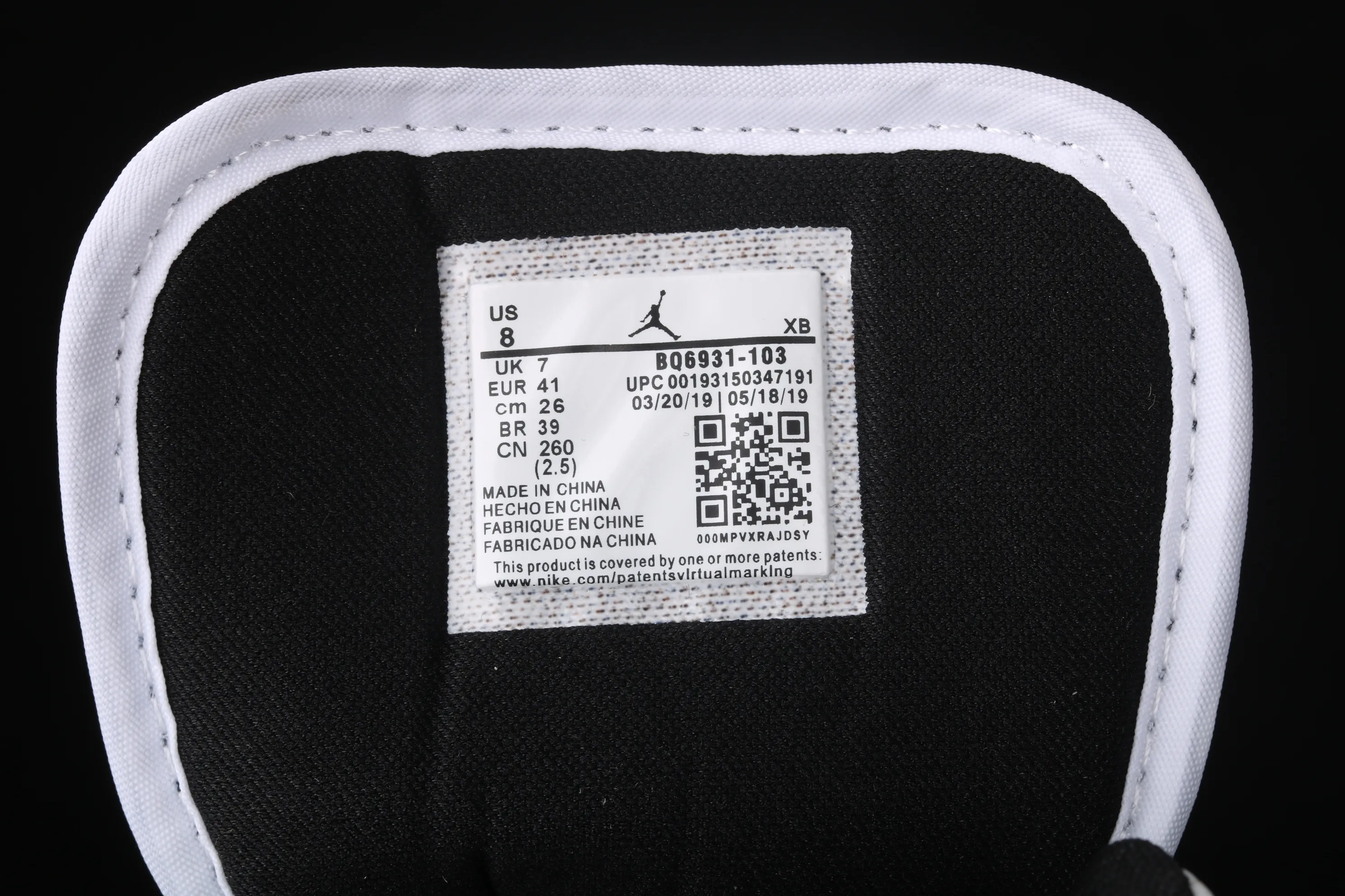 All categories Air Jordan Jordan series basketball shoes Air Jordan 1 Mid Air Jordan 1 Mid AJ1 Joe 1 black and white color luminous starry mid-top BQ6931-103